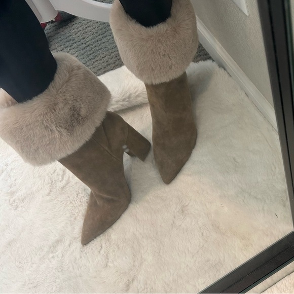 Faux fur boots - Picture 4 of 7
